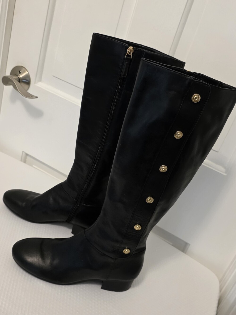 Nine West Black Leather Knee-High Boots W/Gold Button Accents Size 7.5M Nworeyan - Picture 2 of 13